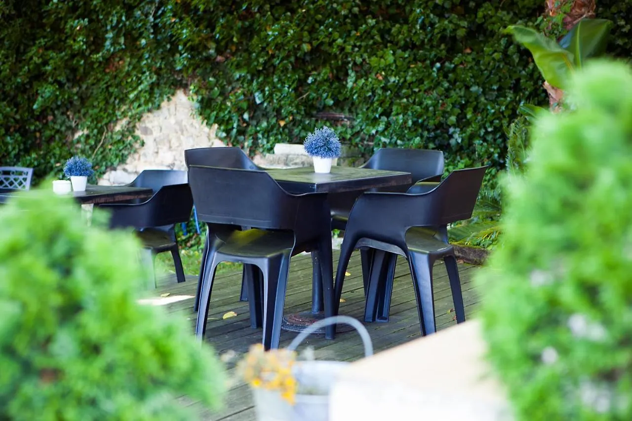 ***  Sotobosque Hotel Mortera Spain